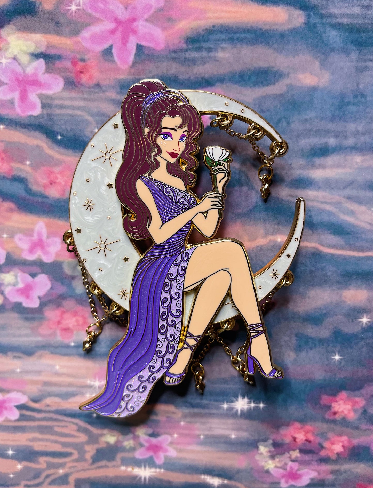 Space Goddess Megara in Hand